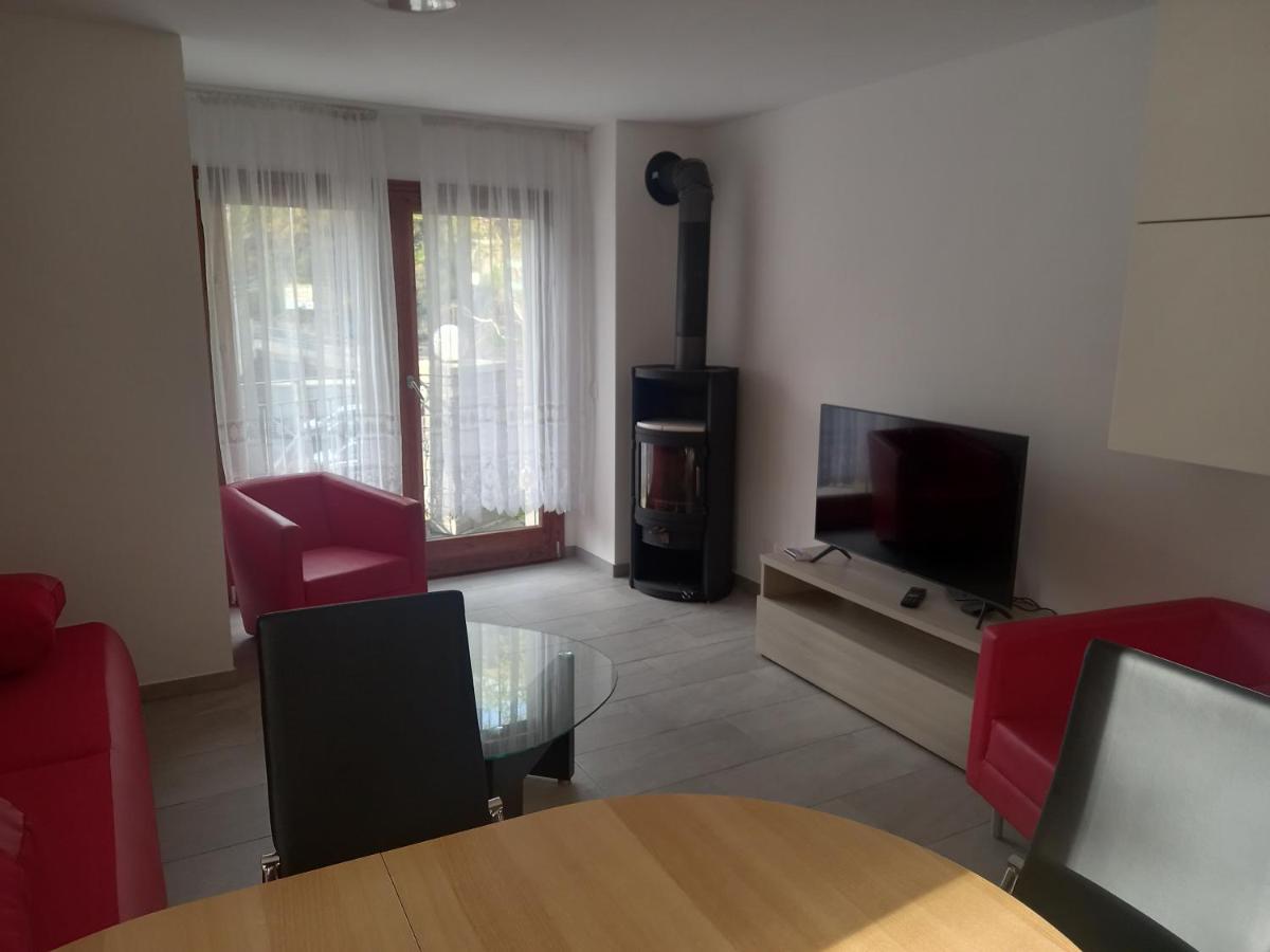 Casa Ciliegio Apartment Vogorno Luaran gambar