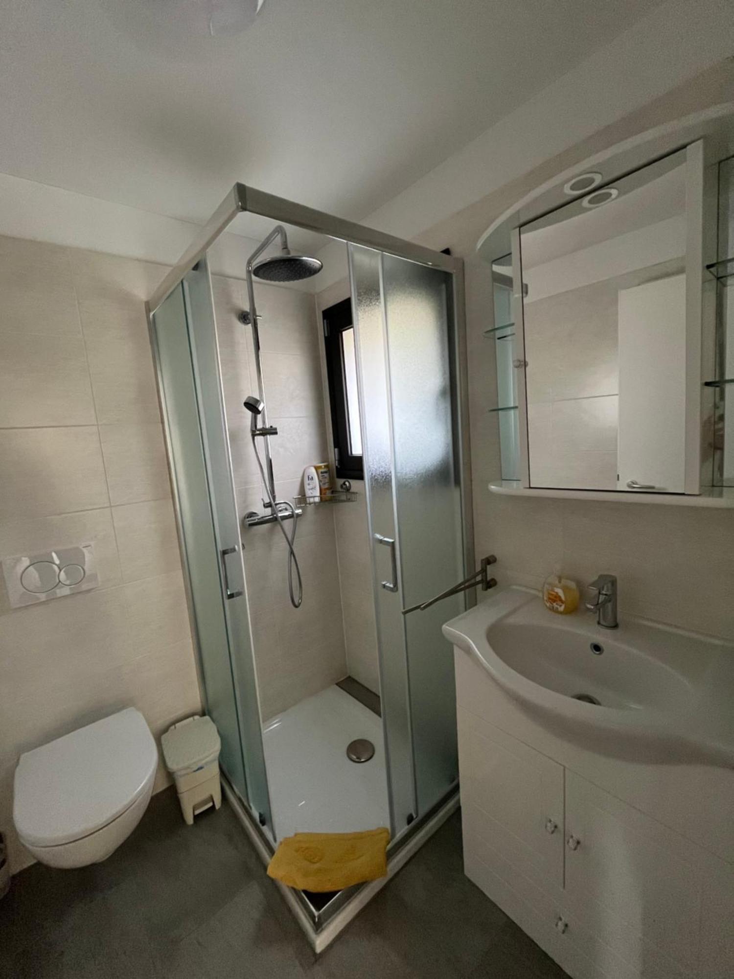 Casa Ciliegio Apartment Vogorno Luaran gambar
