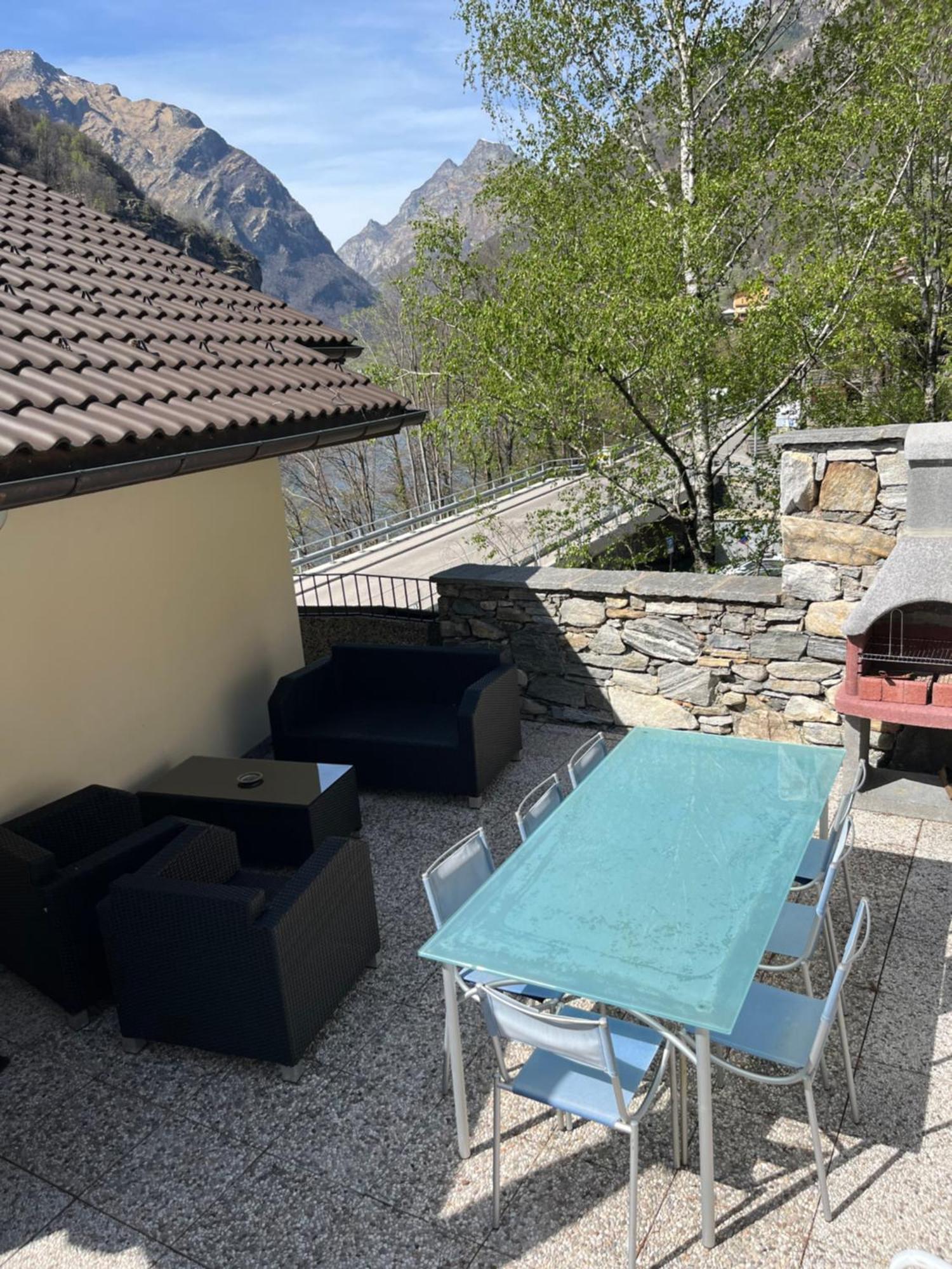 Casa Ciliegio Apartment Vogorno Luaran gambar